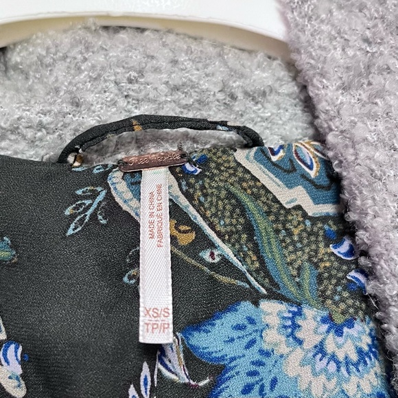 Free People Fluffy Dolman Jacket Faux Fur Varsity Hooded Oversized SZ XS/S Cozy - Picture 9 of 15